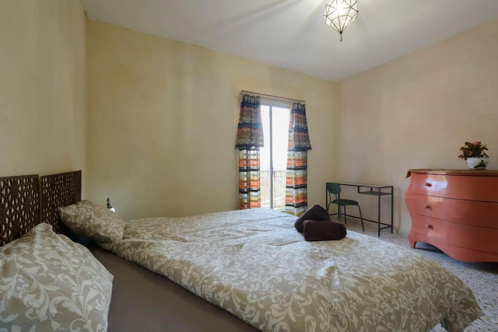 Hostal Nazari Cogollos De La Vega Ngoại thất bức ảnh