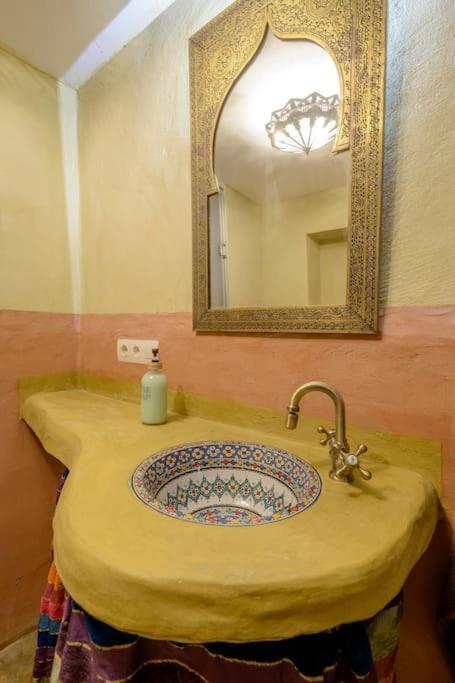 Hostal Nazari Cogollos De La Vega Ngoại thất bức ảnh