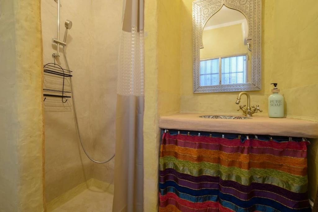 Hostal Nazari Cogollos De La Vega Ngoại thất bức ảnh