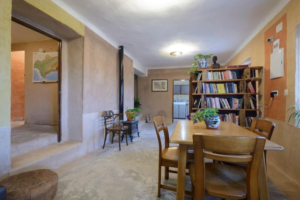 Hostal Nazari Cogollos De La Vega Ngoại thất bức ảnh